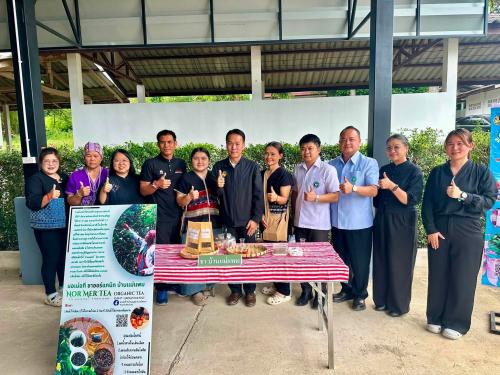 📌 พช.เวียงแหง นำผู้ผลิต ผู้ประกอบการ OTOP ร่วมจัดแสดงและจำหน่ายสินค้า ในการประชุมคณะกรรมการพัฒนาคุณภาพชีวิตระดับจังหวัดเชียงใหม่ ครั้งที่ 4/2569